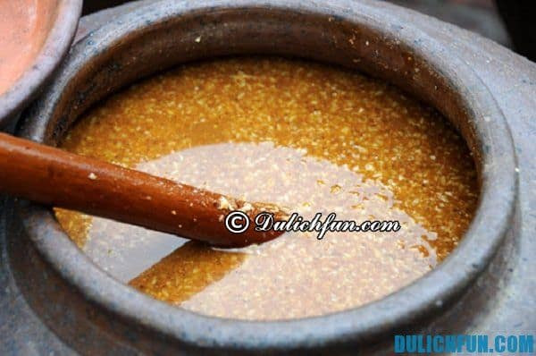 alt: Tương Đình Tổ - Đặc sản Bắc Ninh với hương vị đậm đà, đặc trưng.