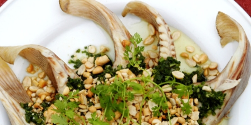 Cá Lồi Xối Mỡ Cuốn Bánh Tráng – Đặc Sản Phan Thiết Ngon Quên Lối Về!