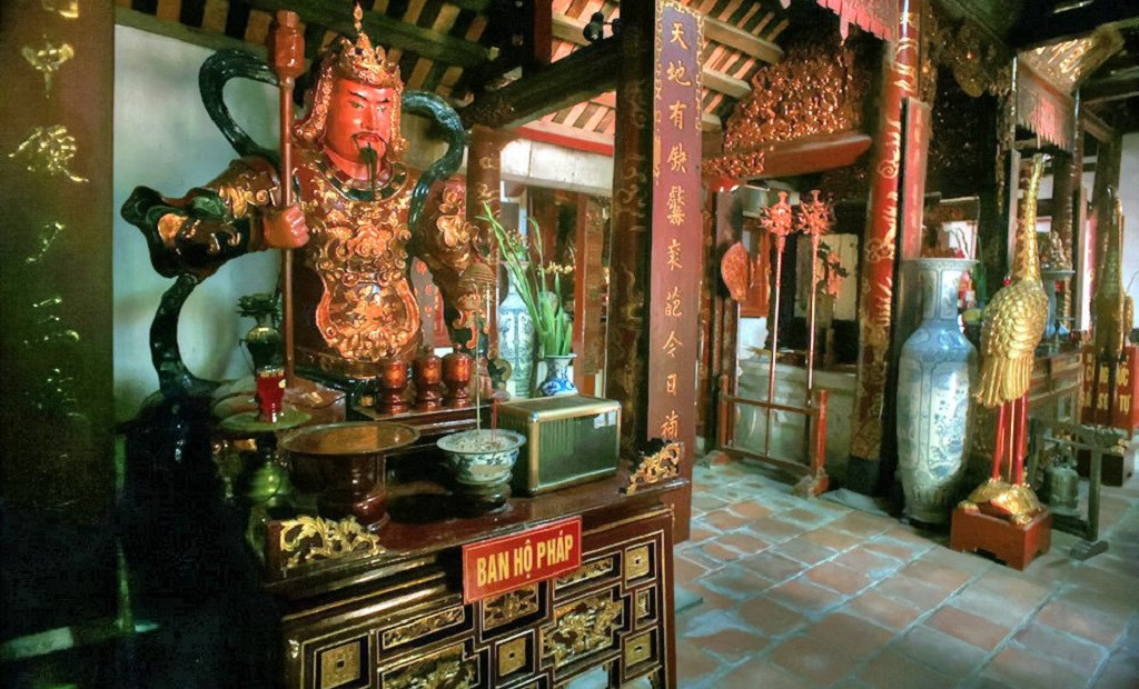 Kiến trúc truyền thống độc đáo của Chùa Bà Đanh với cổng tam quan, nhà Trung đường và Thượng điện