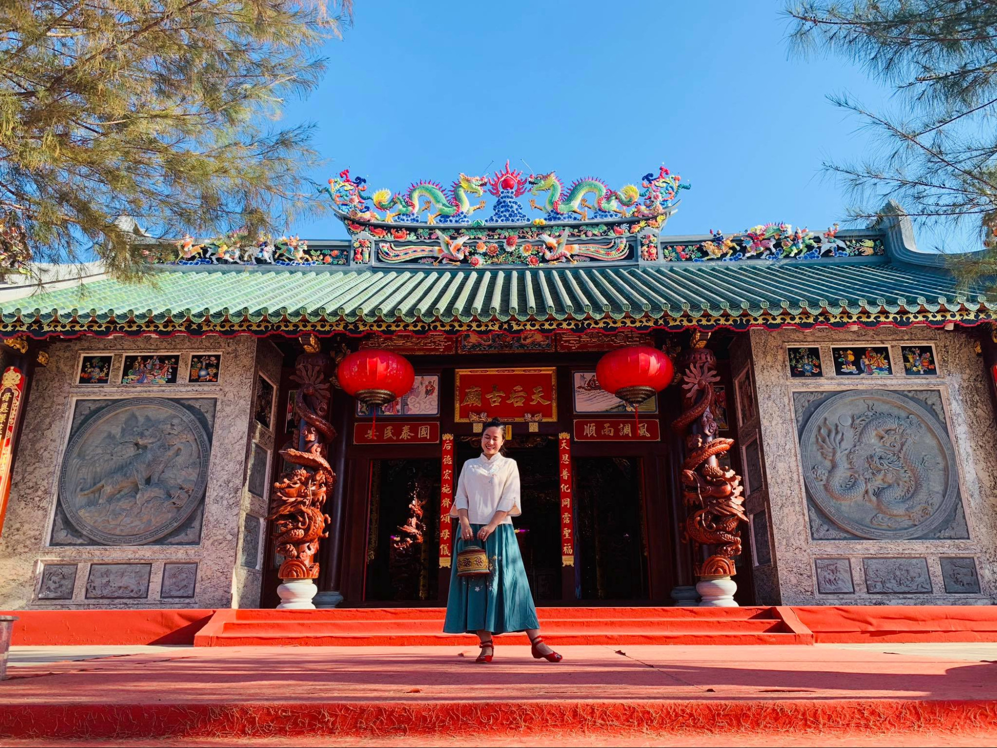 Lễ hội vía Bà tại chùa Bà Thiên Hậu