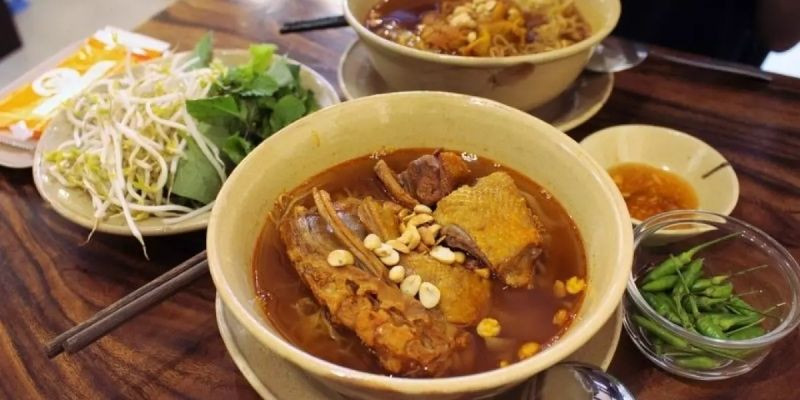 Top 10 Địa Điểm Mì Quảng Vịt Phan Thiết Được Đánh Giá Cao