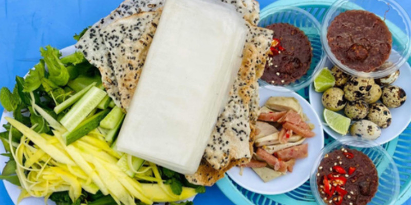 Độc Lạ Món Bánh Tráng Chấm Mắm Ruốc Đặc Biệt Cho Giới Trẻ Tại Phan Thiết.