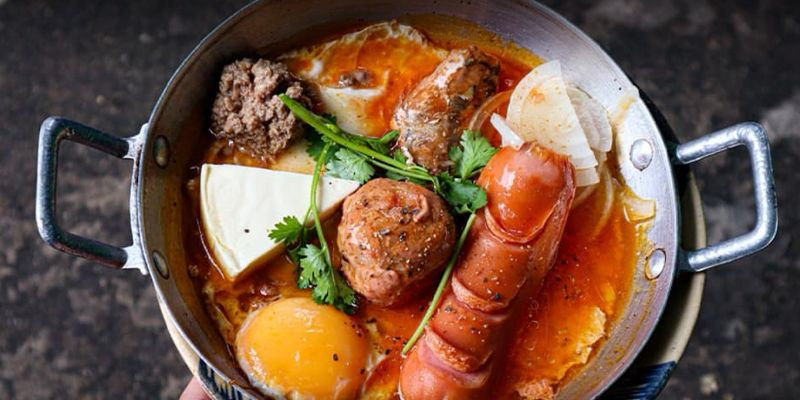 Quán Bánh Mì Chảo Phan Thiết Hơn 20 Năm Không Tên Gây Thương Nhớ